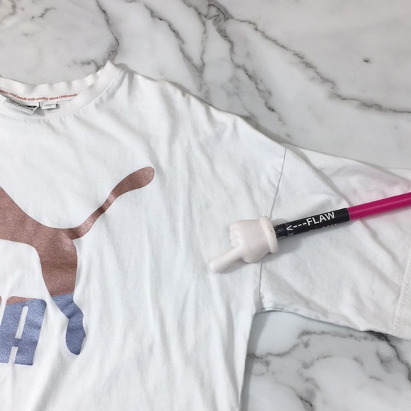 Puma White Metallic Panther Graphic Glam Oversized T Shirt Womens Small Cropped - Picture 12 of 13